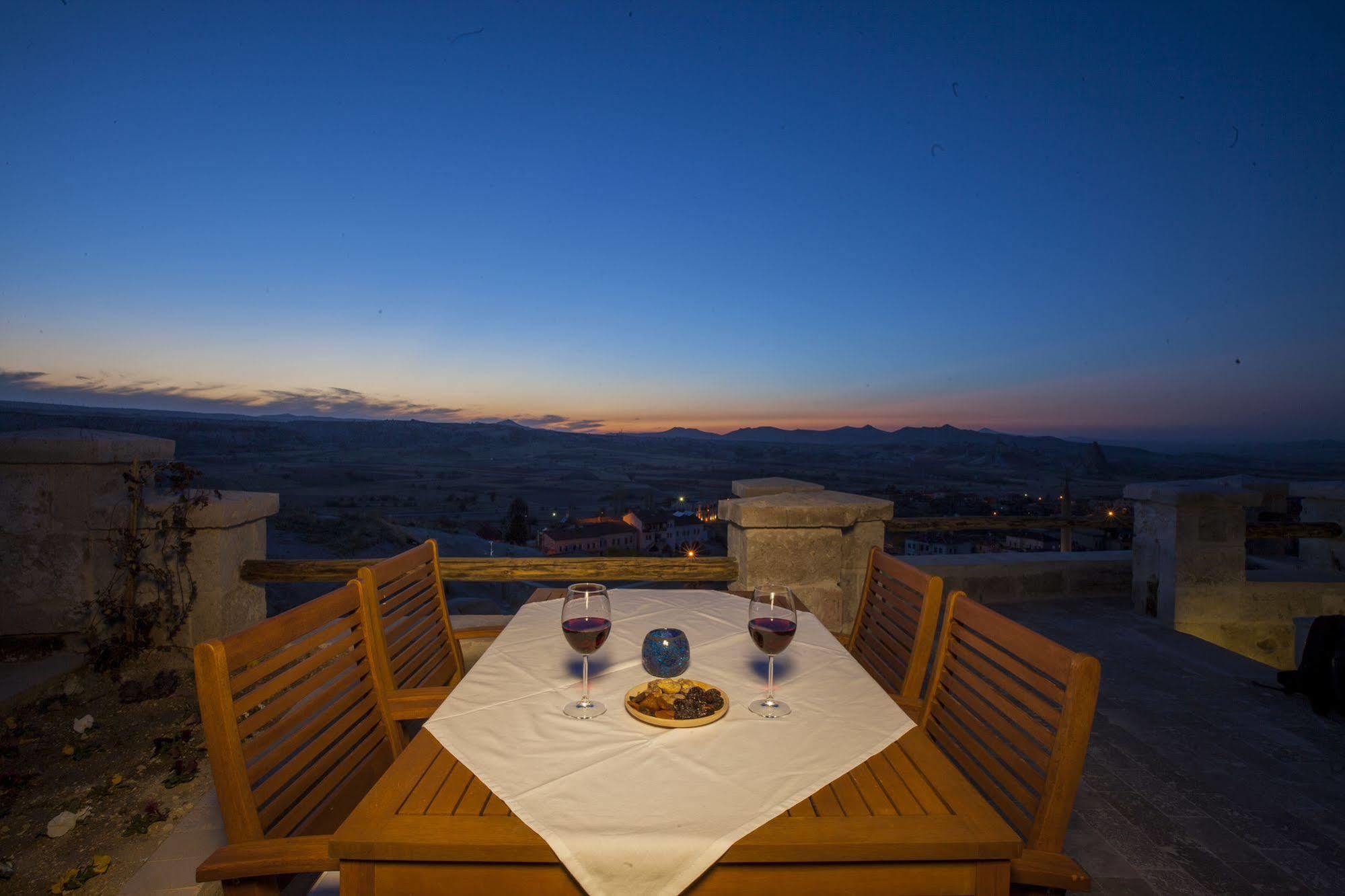 Azure Cave Suites - Cappadocia Göreme Ngoại thất bức ảnh