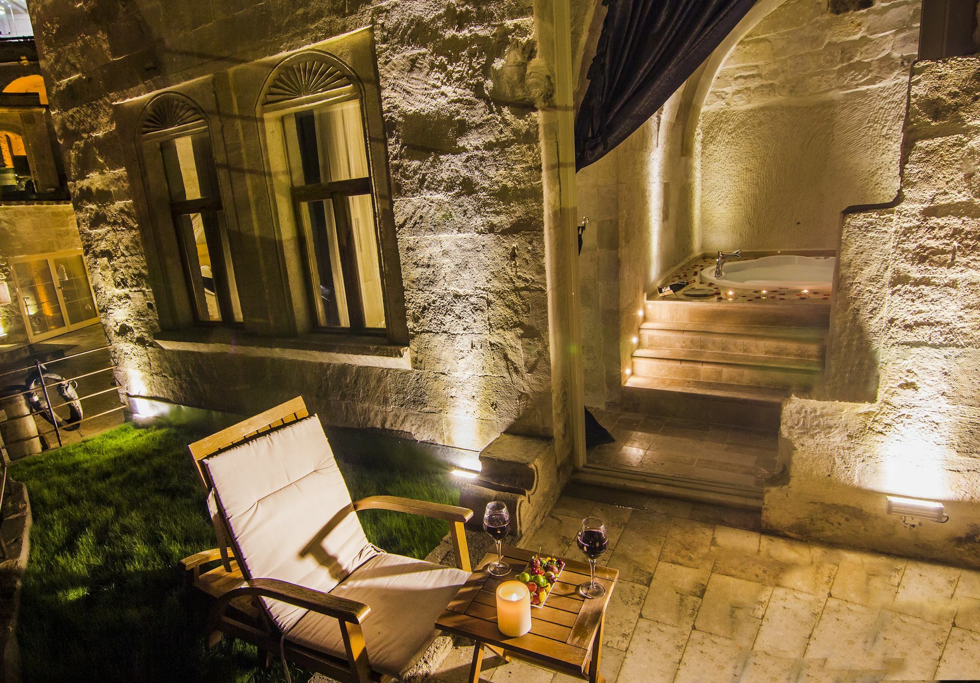 Azure Cave Suites - Cappadocia Göreme Ngoại thất bức ảnh
