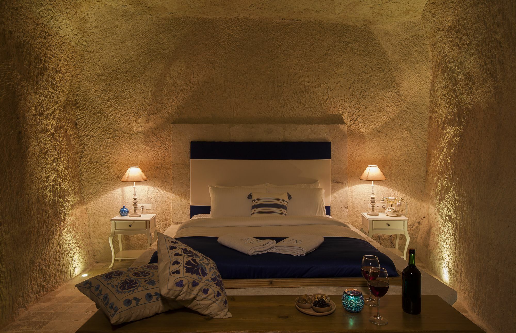 Azure Cave Suites - Cappadocia Göreme Ngoại thất bức ảnh